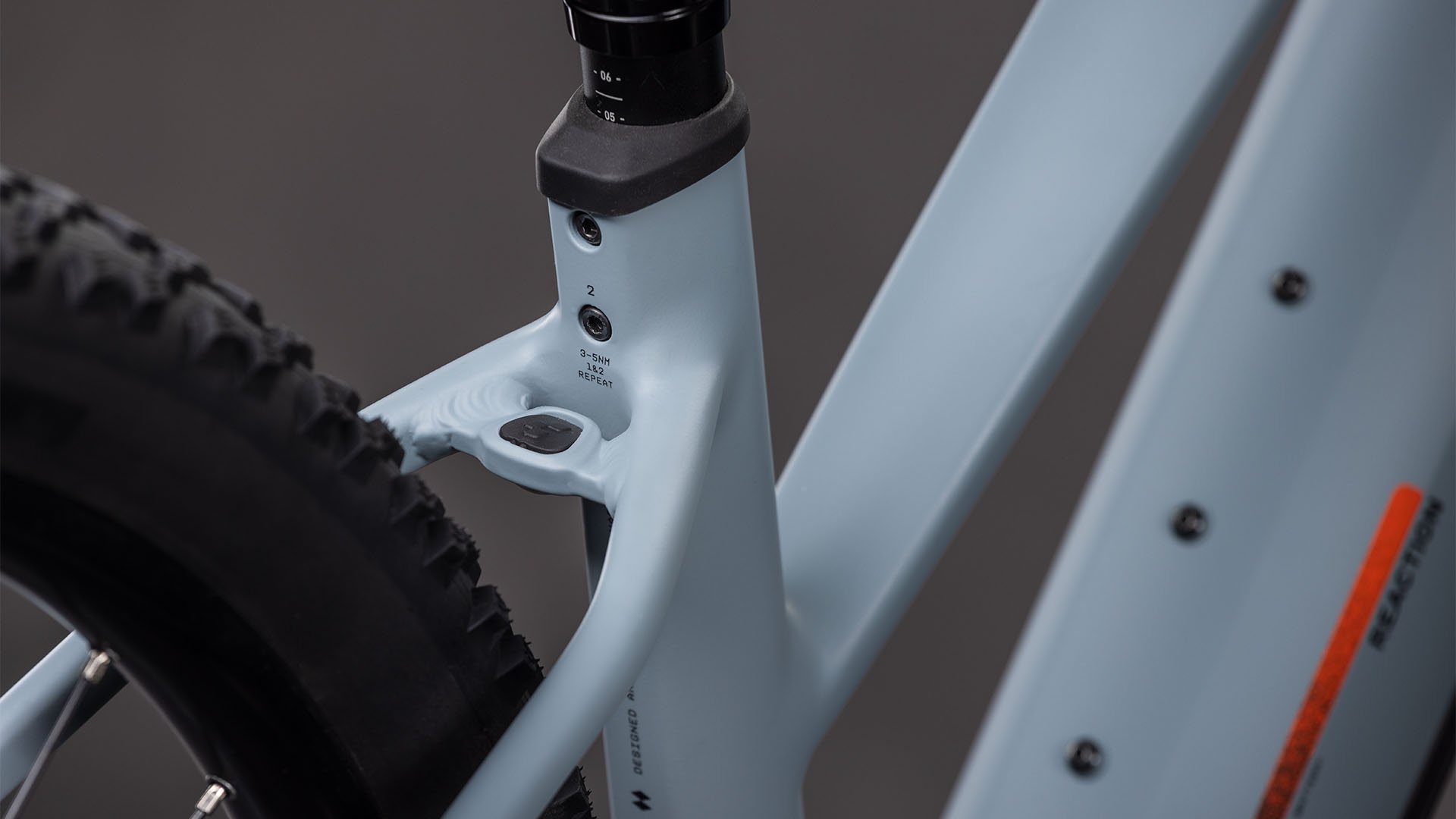 REACTION HYBRID RACE 800 - Image 5