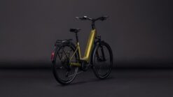 Alternative view of TOURING HYBRID PRO 800