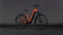 Alternative view of TOURING HYBRID COMFORT SLX 800