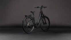 Alternative view of KATHMANDU HYBRID SLX 800