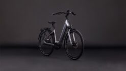 Alternative view of SUPREME HYBRID DELUXE PRO 600