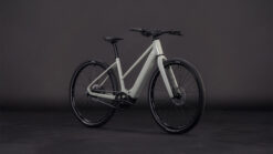 Alternative view of EDITOR HYBRID SLX 400X