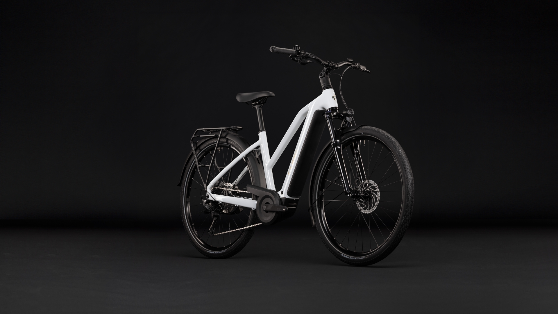 TOURING HYBRID ONE 600 – Bild 2