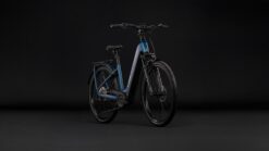 Alternative view of KATHMANDU HYBRID SLX 800